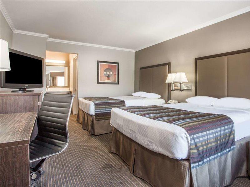 Super 8 By Wyndham Mountain View Motel Dış mekan fotoğraf