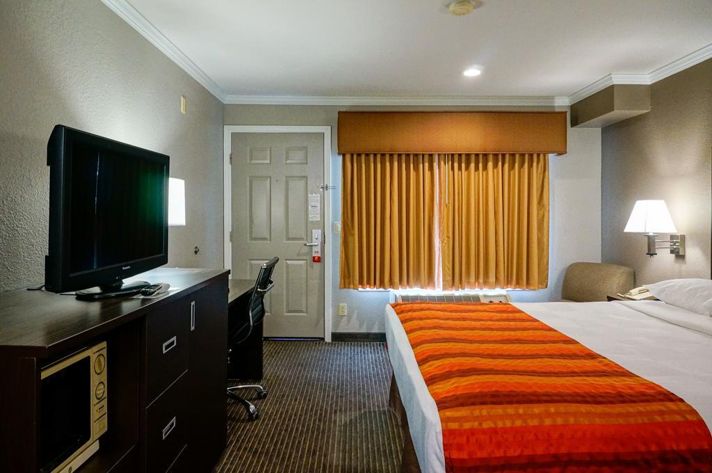 Super 8 By Wyndham Mountain View Motel Dış mekan fotoğraf